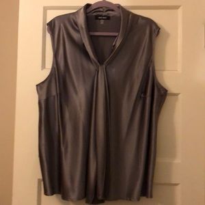 Nine West V-neck Sleeveless Blouse w/ Tie Lapel 3X